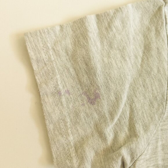 WRK Girls Bite Back Tee PLAY condition kids size 4 - Picture 5 of 8